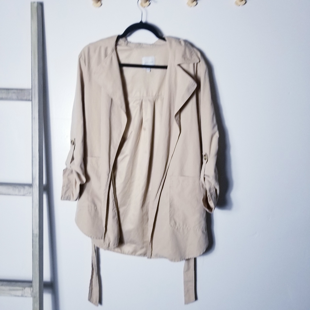 LOVE TREE LIGHT TAN LIGHT BLAZER JACKET WITH BELT SIZE MEDIUM